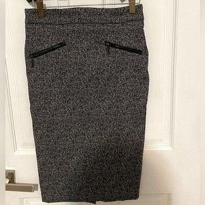 Tweed Black and white pencil skirt